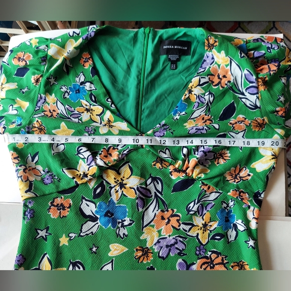 NEW Donna Morgan green floral textured dress with 1/2 sleeves - Picture 13 of 15